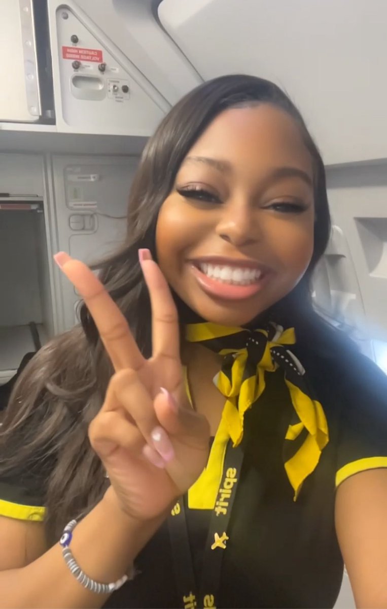Keyona🦋 tweet media