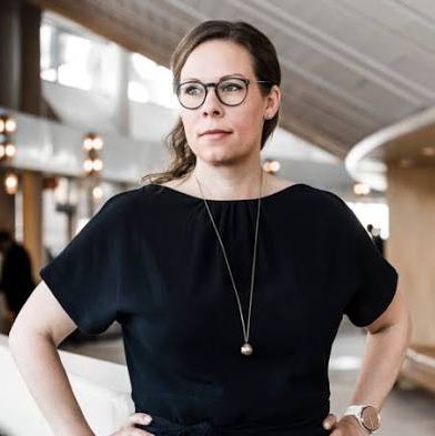 Nuorsuomalainen nupisee tweet media