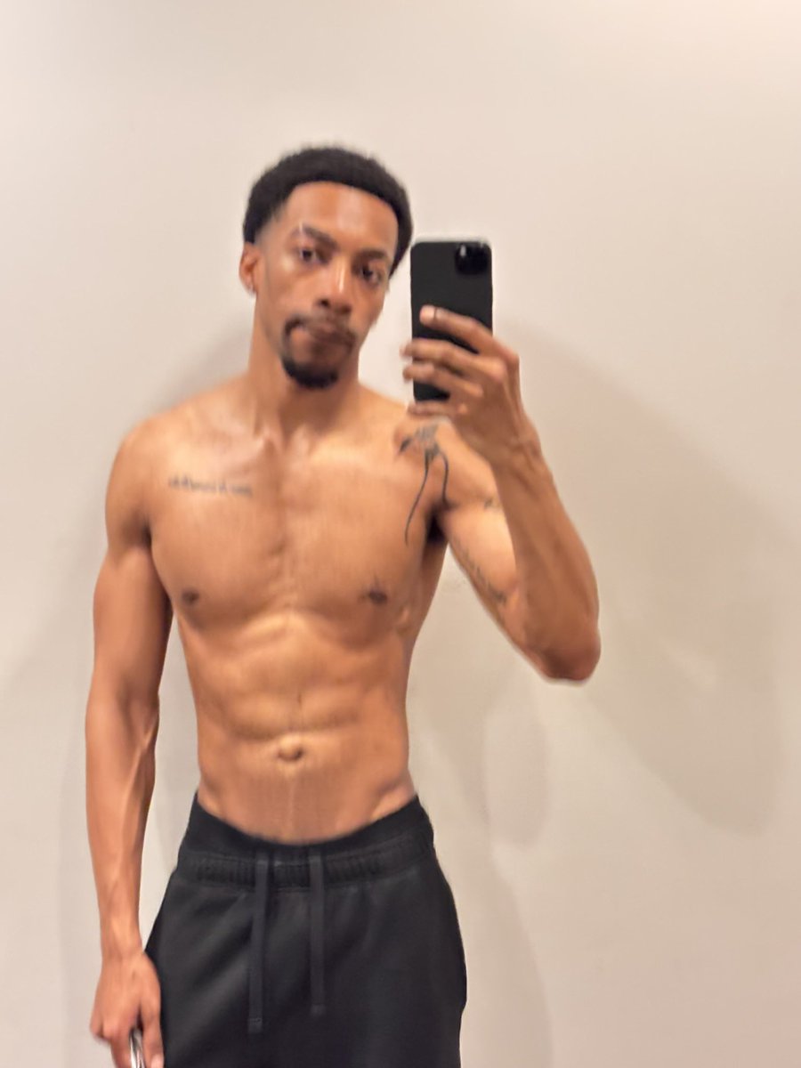 princeemeech's tweet photo. Gym https://t.co/kQy0VhtTS7