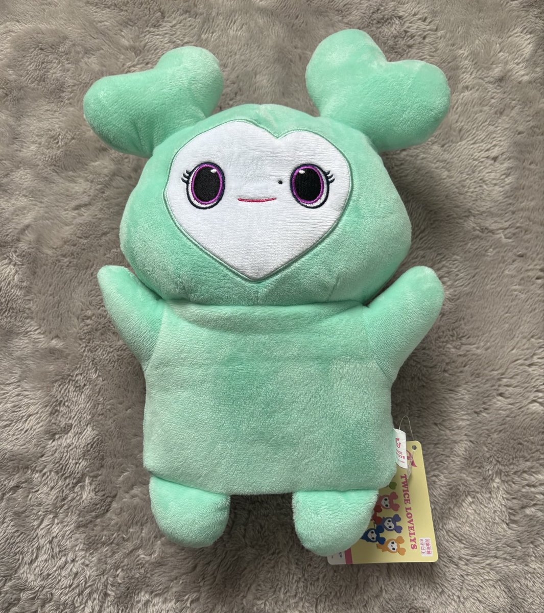 pu_once12's tweet photo. 明日のMISAMOリリイベ大阪で
こちらのグッズ買取してくださる人いますか？

譲）ミナの手を突っ込むグッズ🐧

求）買取

#TWICE #MINA #MISAMO #GIGO https://t.co/kn9gCD6tGp
