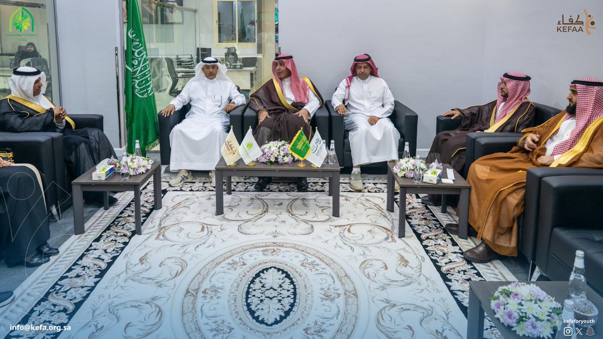 KefaForYouth's tweet photo. في يومٍ استثنائي يجسد طموح الوطن 
وبفضل الله تعالى، تم تدشين انطلاقة جمعية كفاء في محافظة العلا برعاية كريمة وافتتاح من سعادة محافظ العلا الأستاذ راشد بن عبدالله القحطاني، وبحضور رئيس مجلس إدارة الجمعية الأستاذ وليد بن إبراهيم السبيعي وأعضاء مجلس الإدارة الموقرين.

تأتي هذه الانطلاقة المباركة لتمثل منارةً للعلم والعمل، ورافداً حيوياً لتمكين شباب العلا في وطننا الغالي، لتنضم الجمعية إلى سجل منجزات القطاع الثالث؛ تعزيزاً لمسيرة التنمية والازدهار التي نعتز بها جميعاً.🇸🇦

#العلا #جمعية_كفاء #القطاع_الثالث #التنمية_المستدامة