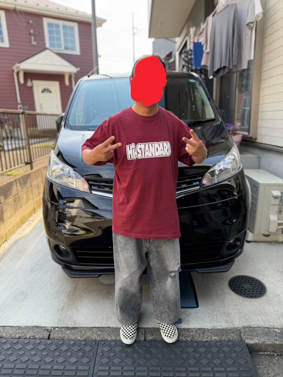 12年で20万三千㌔乗った車と今日でお別れ。

色んな所に行ったし思い出もたくさんある。

今までありがとう。

そして新しい車が納車された。

末長くよろしくね。