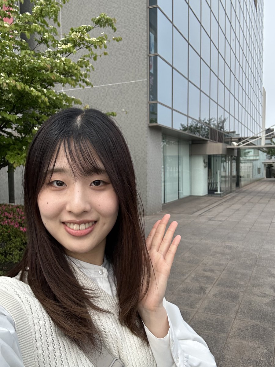 ぴゃー
ドキドキでしたが楽しかったです😳
ラジオっていいね📻
声を褒めていただけたから、
早く新たな企画をスタートさせたいです💭