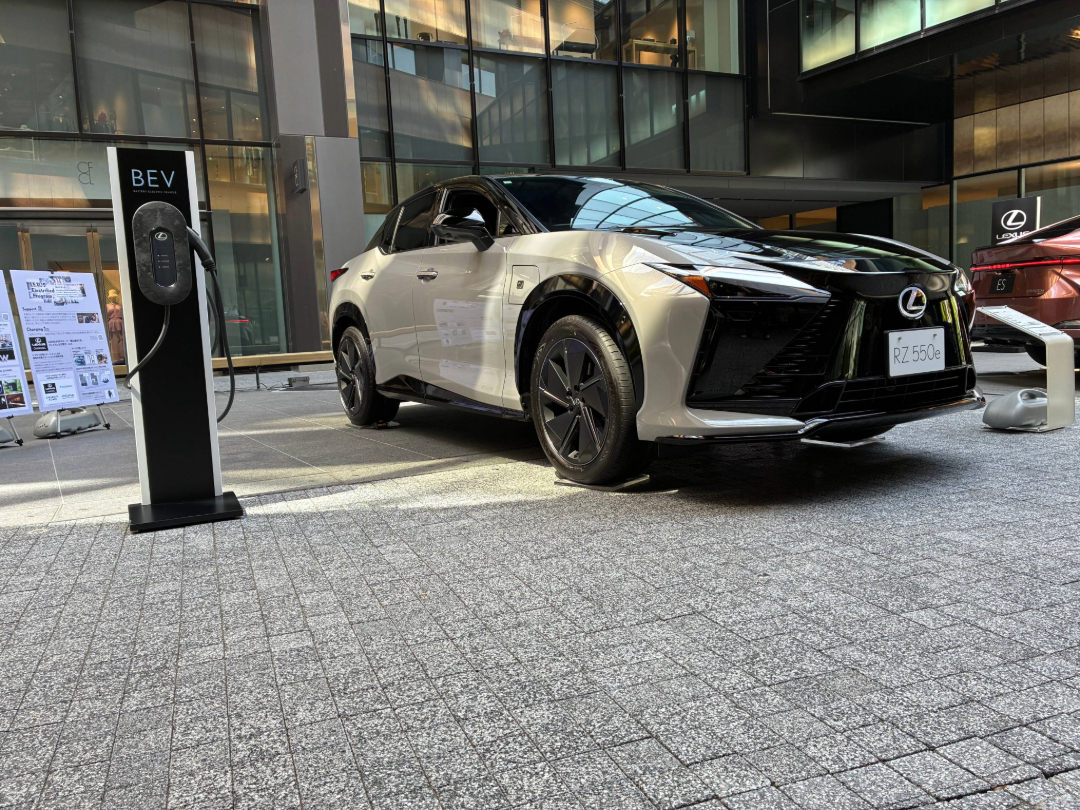 LEXUS / レクサス tweet media