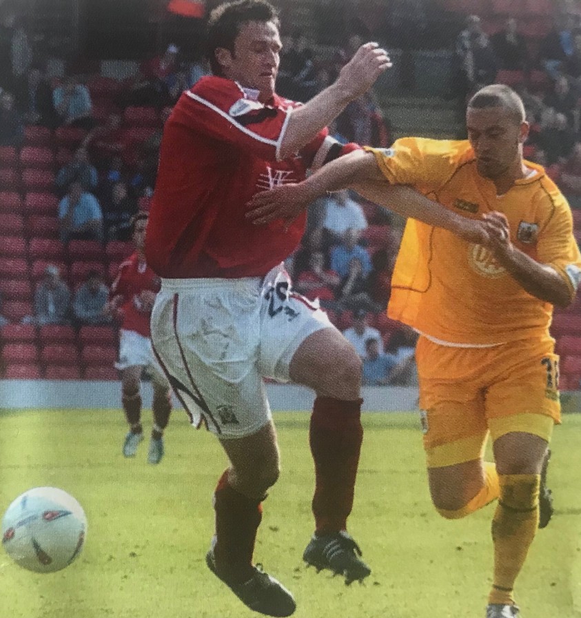 Bristol City Shirt tweet media