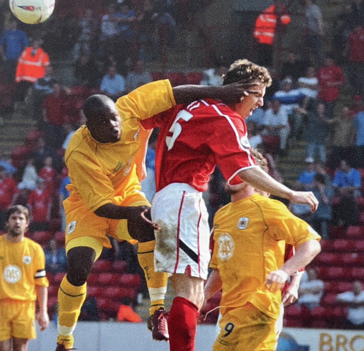 Bristol City Shirt tweet media
