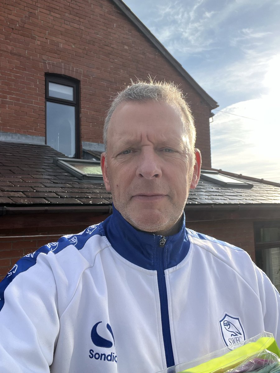 Danowl69's tweet photo. @swfc Heading off to Hillsborough from North Wales on my birthday with my beach Ball from for the most insignificant game in Wednesday history but on the most significant day in recent history looking forward to a #HonoluluWednesday https://t.co/m0uCY24ahg