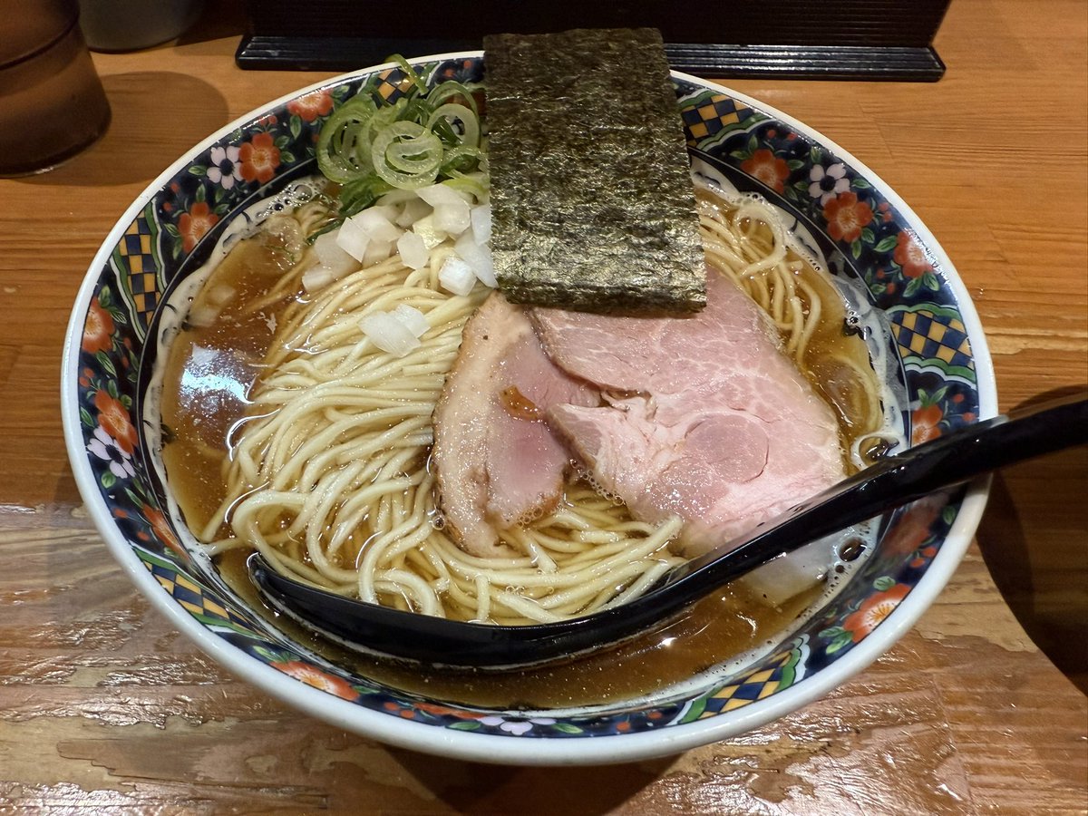 アザラシ型カトレア tweet media