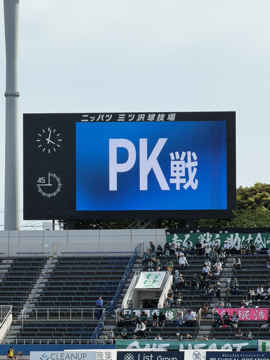 なかろん tweet media