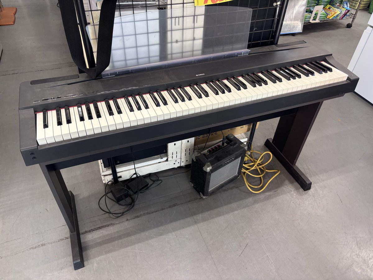 【Re・いみず】YAMAHA電子ピアノ ヤマハ YAMAHA 電子ピアノPシリーズ ブラック［88鍵盤］ P-525B の通販