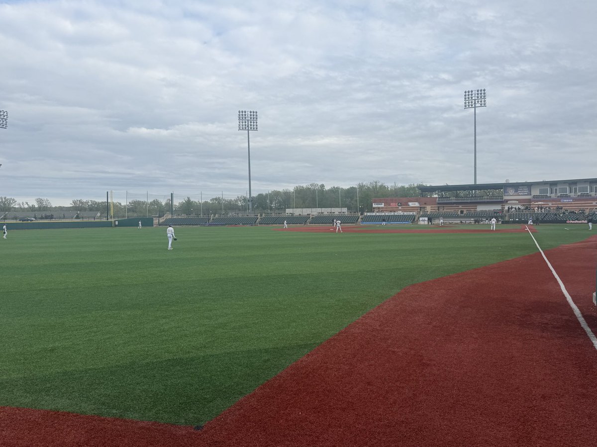 baseball_avon's tweet photo. JV walk it off vs Kenston for the dub!

Gigliotti 3.0 IP R 3 SO
Brunner 4.0 IP R 9 SO

Brunner 2-4 R 3 SB
D. Gomez 2 BB SB
Lombardy R 
Murphy 2-4 R RBI 2 SB
Tuttolomondo BB
Millsaps 2 SB BB
Koehler 1-2 BB 2 SB WALK OFF HIT
Birth 1-2
Ludewig BB SB https://t.co/328Pst2iY7