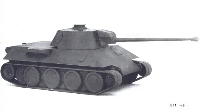 Tank Archives tweet media