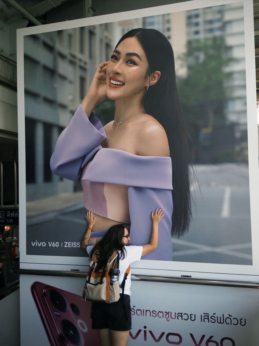 barbarajds's tweet image. E a saudade tá como? 🇹🇭🥺 @linglingsirilak 

#bkk #thailand #linglingkwong‌
