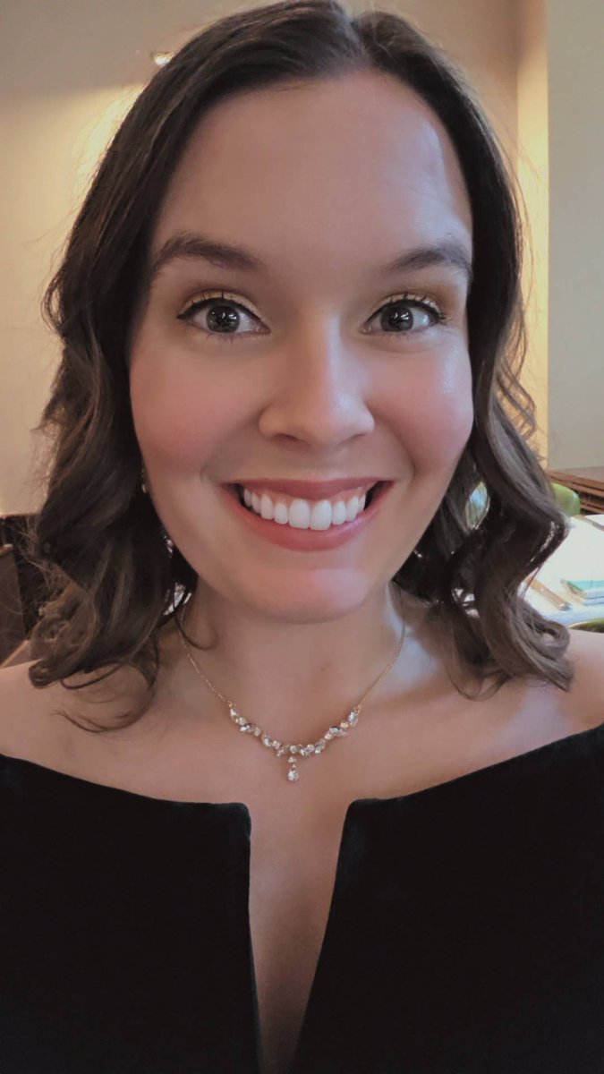 TTrekkie's tweet photo. Fandom can also be...fancy ✨️
#FandomFriday #concert #OOTD #YourFandomBestie #popculture #nerdnightout https://t.co/QG6MaFuZNs