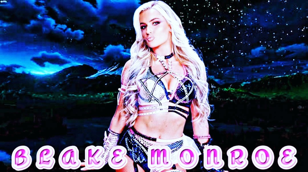TheCristian1789's tweet image. From now on, Blake Monroe will always welcome everyone to the best day of the week, Friday Night Glamour 💖💙!
#BlakeMonroe #Glamour #SmackDown