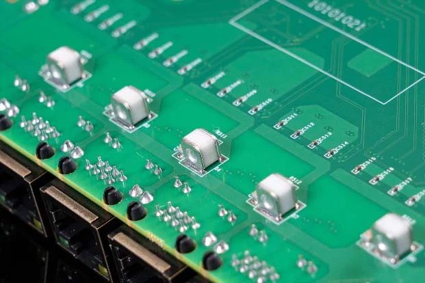 oku_papa's tweet photo. TOP WINGのオーディオ用スイッチングハブ新製品"OPT REF SW"
●LAN5ポート、SFP3ポート、SFP+/SFP 4ポート搭載
●Super TCXO MEMSクロック、低位相ノイズDPLL搭載
https://t.co/xA1wkRqxEM
https://t.co/idRpbtGHRI
発売しました。
#pcaudio #audio #シマムセン #topwing #大阪日本橋 #pombashi https://t.co/C1VireS8gF