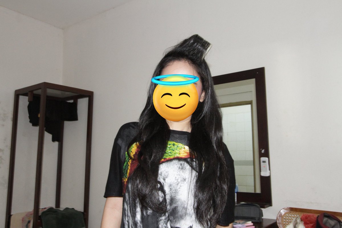 flawlien's tweet photo. @unjfess_ mauu kak, kebetulan rambutku panjangnya seginii. feel free untuk dm yaa https://t.co/qWqXfJtRDK