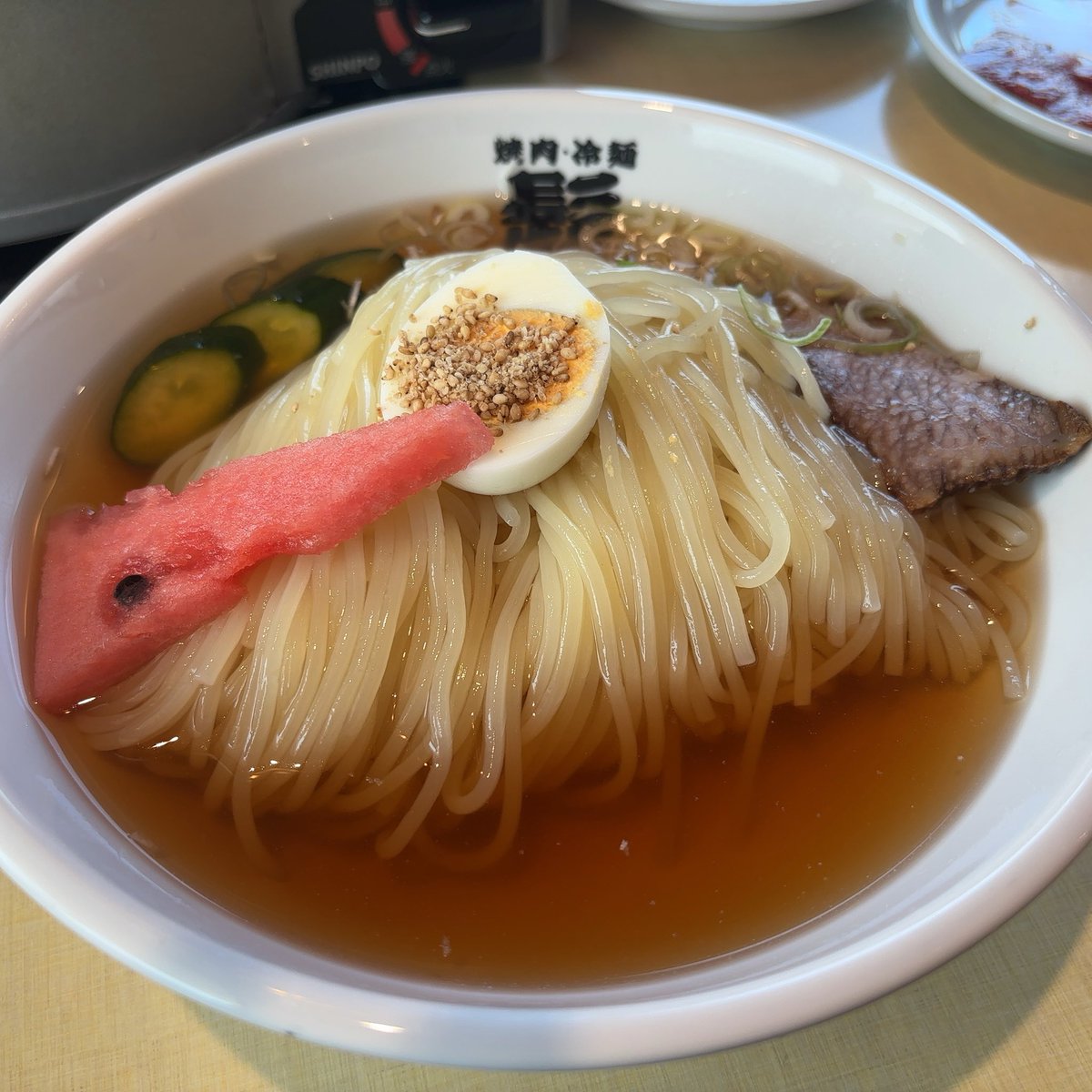 ぺー tweet media