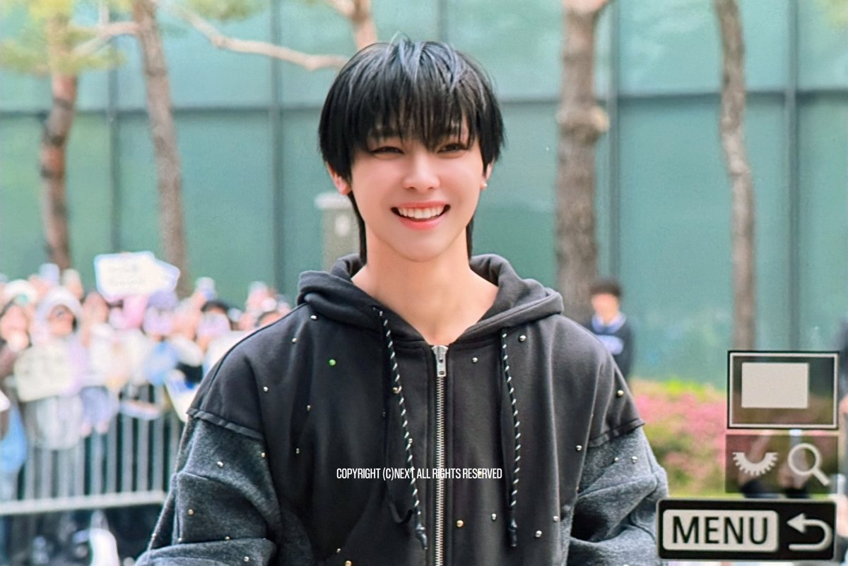 next_709's tweet photo. 260502 #니콜라스 #NICHOLAS #ニコラス #王奕翔 https://t.co/l18W3ZZpRP
