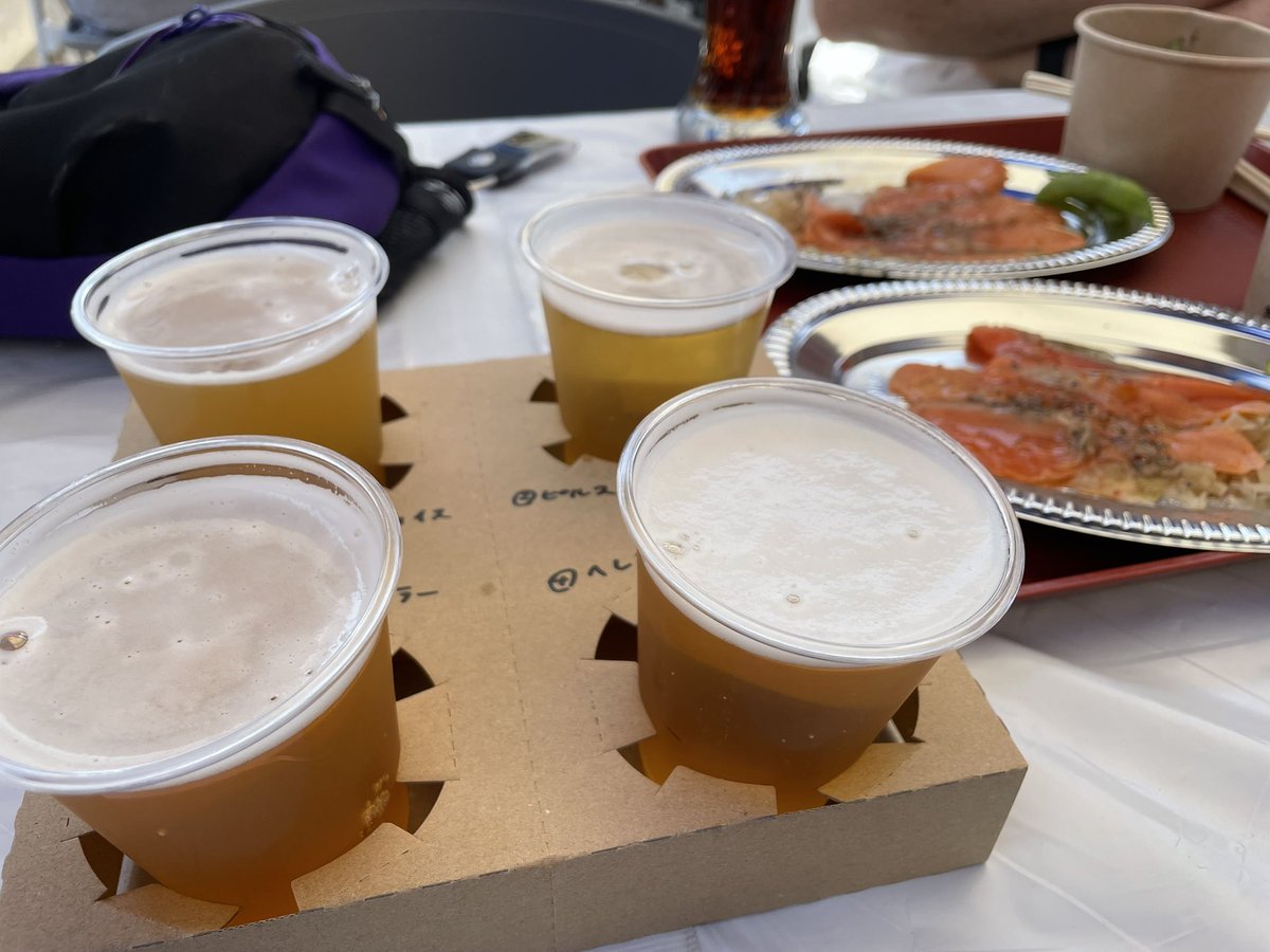 rasscot's tweet photo. 🍻🍻 https://t.co/lNHlBKtsjW