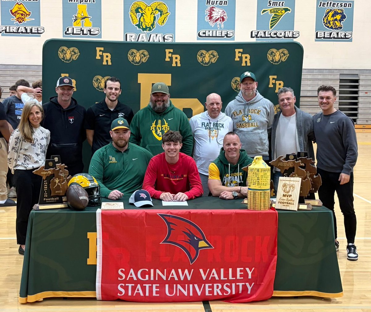 EvanSzalay7's tweet photo. Grateful for all the coaches who helped shape me into the person I am today. I truly appreciate everything you’ve done. Thank you all. @CoachJGodfrey23 @KevinJFoley5 @Buckr12 @Coach_Clair @grysix @CoachBeatty7 @rbzk1718 @sethkamin https://t.co/Fhoqhc4qqu
