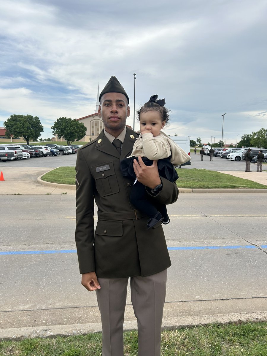 A1_Kirk's tweet photo. Proud of this young man, Rico Dawson.
One of my former defensive backs and just graduated from basic training and earned a promotion as most outstanding and hardest working soldier.
Love seeing our young men thriving in life after football. Priceless feeling as a coach! #TOUGH https://t.co/y6UR7IatKo