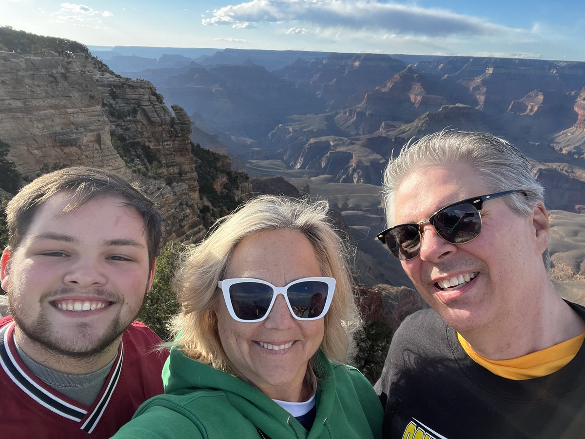 TanzaBr's tweet photo. Grand Canyon https://t.co/ArhIMH4ruK