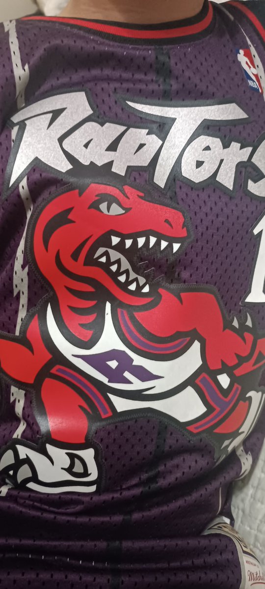 Partidazo de los <a href="/Raptors/">Toronto Raptors</a> Forzando el séptimo partido ante los Cavalliers con triple de Barret a falta de un segundo en el tiempo extra...una locura!!!
#playoffsNBA