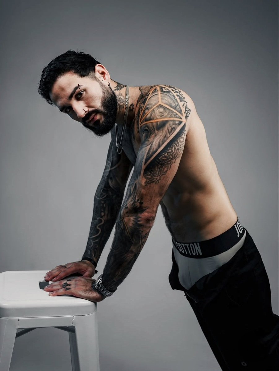 Tu fav 😮‍💨 onlyfans.com/asaftorres/c1