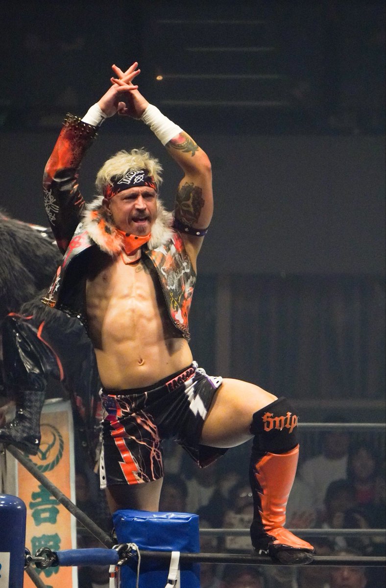 Tan0217Ren's tweet photo. BOSJでの活躍、
楽しみにしています😊
#RobbieEagles
#ロビーイーグルス
#TMDK #njpw
2026.4.25 広島サンプラザホール https://t.co/lg6o8vSPx5