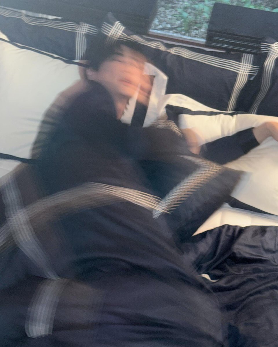 결 tweet media
