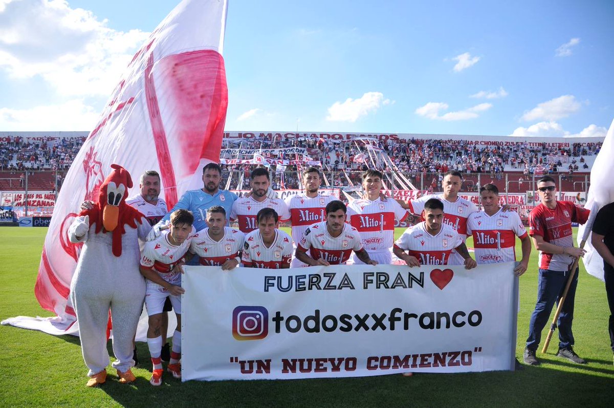 El Gallo viaja a Mendoza: Morón, puntero, visita a Godoy Cruz este domingo 16:30. El Tomba está sexto a 5 puntos. Ya se enfrentaron en febrero: fue 1-0 para el Gallo por Copa Argentina.