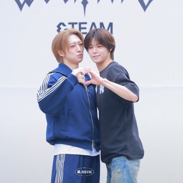 ayan ᵒⁿ ᶠⁱʳᵉ tweet media