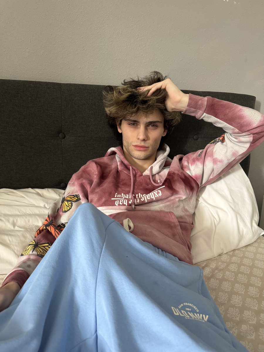 Nate tweet media