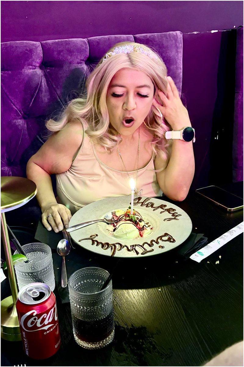 MrsLadyCoolness's tweet photo. I treated myself to a birthday dinner @Baku Asian Fusion, because what's a birthday without overpriced, average food. #asianfusion #birthdaydinner 🎂🥂🥳 https://t.co/XKg8IUzY4I