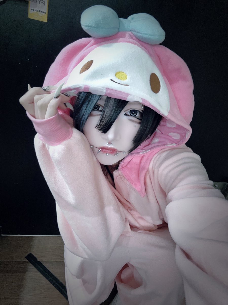 abso_ram's tweet photo. 鬱メロディ🎶🎀 https://t.co/34tqfHuxVn