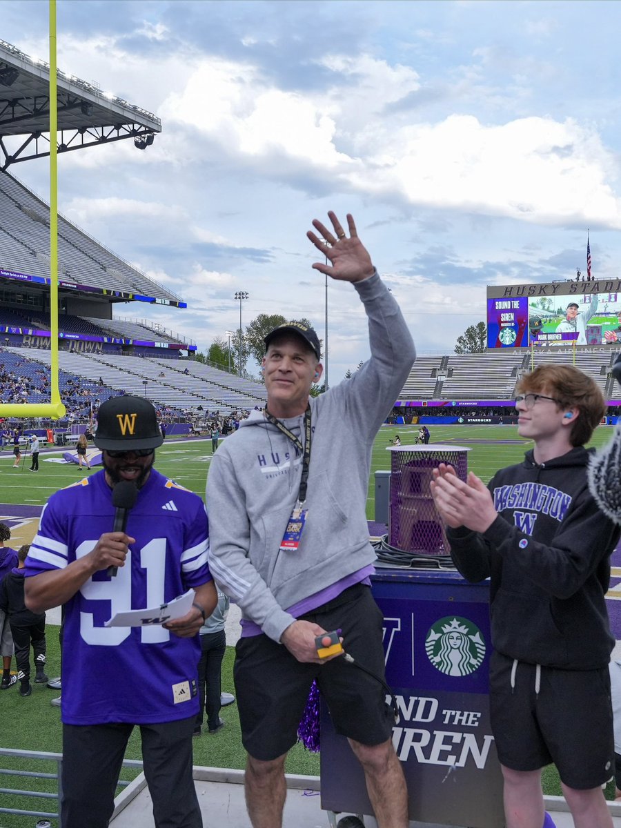 Washington Athletics tweet media