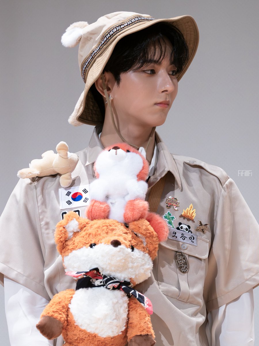 _FiFiIIIFi's tweet photo. 260425 뮤직코리아

🦊

#Ode #XdinaryHeroes
#오드 #엑스디너리히어로즈 #엑디즈 https://t.co/hUt6ucFrrI