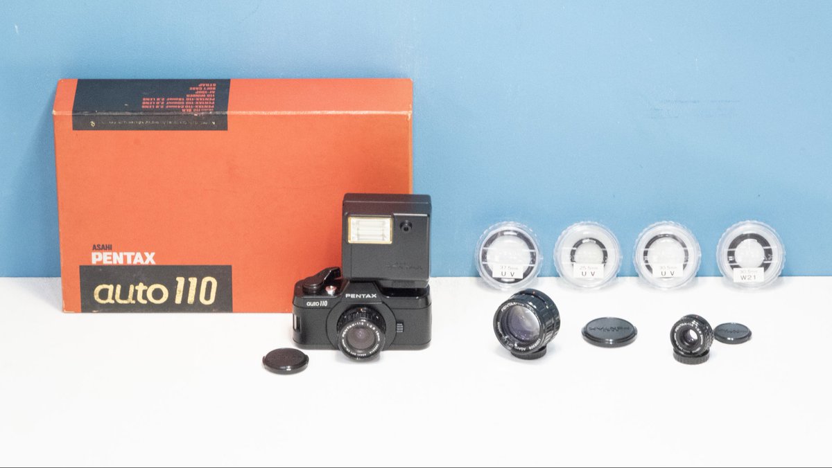 オープンしました。 今週の新入荷はこちら。 PENTAX auto110関連が