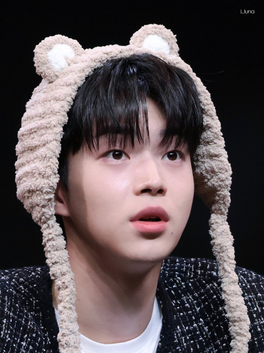 잇힝◕‿◕ tweet media