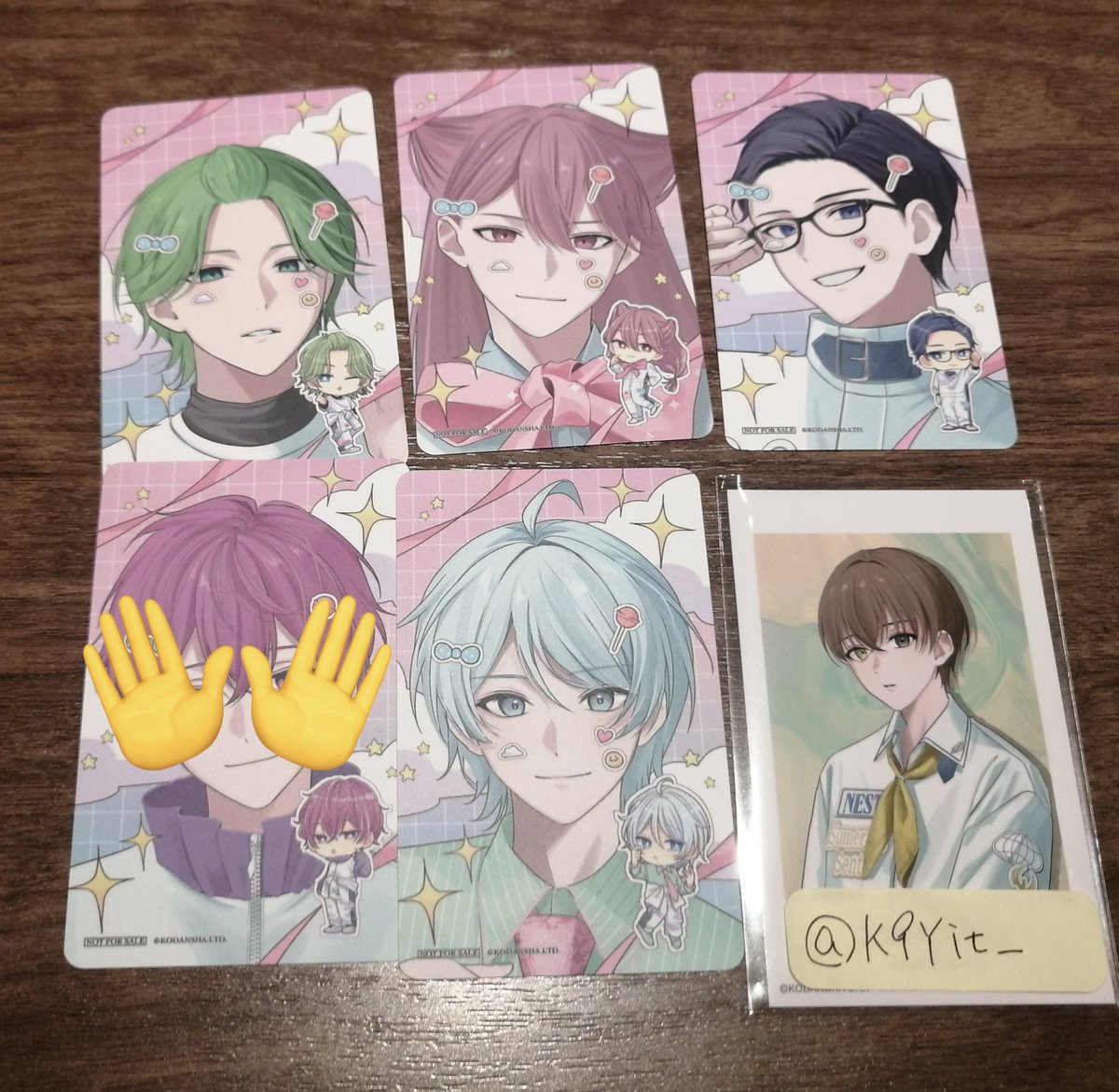 しん tweet media