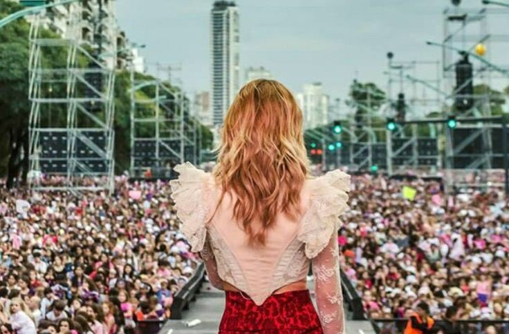 blisstoessel's tweet photo. 12 años, feliz día tinistas ❤️ https://t.co/jIr63PIWbI