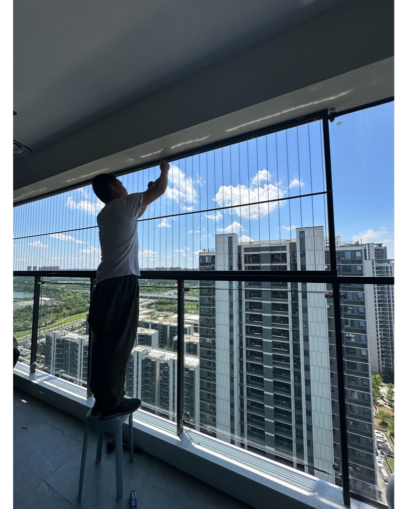 no_1factory's tweet image. Keep your space secure without compromising style 🏠✨ Invisible burglar bars that blend in seamlessly—elegant, discreet, and built to protect. Perfect for modern homes that value both safety and aesthetics.  #HomeSecurity #SmartDesign #InvisibleBars #SafetyFirst #ModernLiving