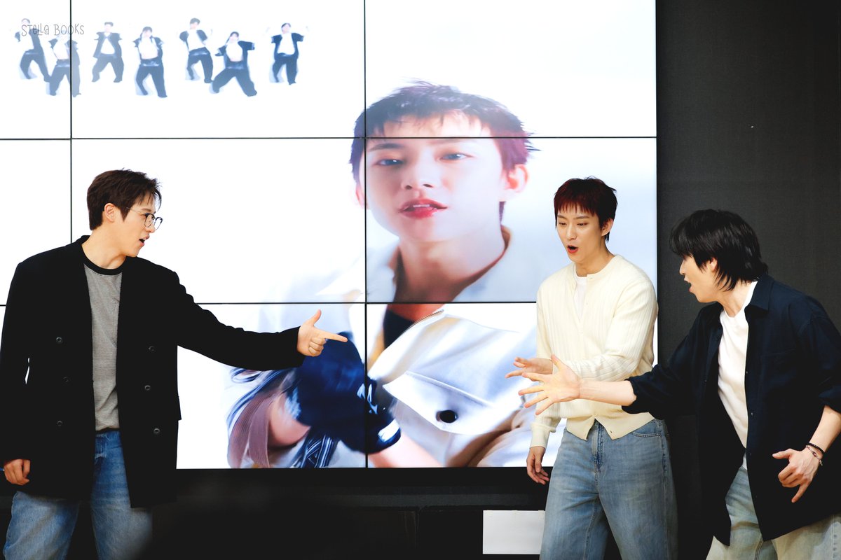 별책방 tweet media
