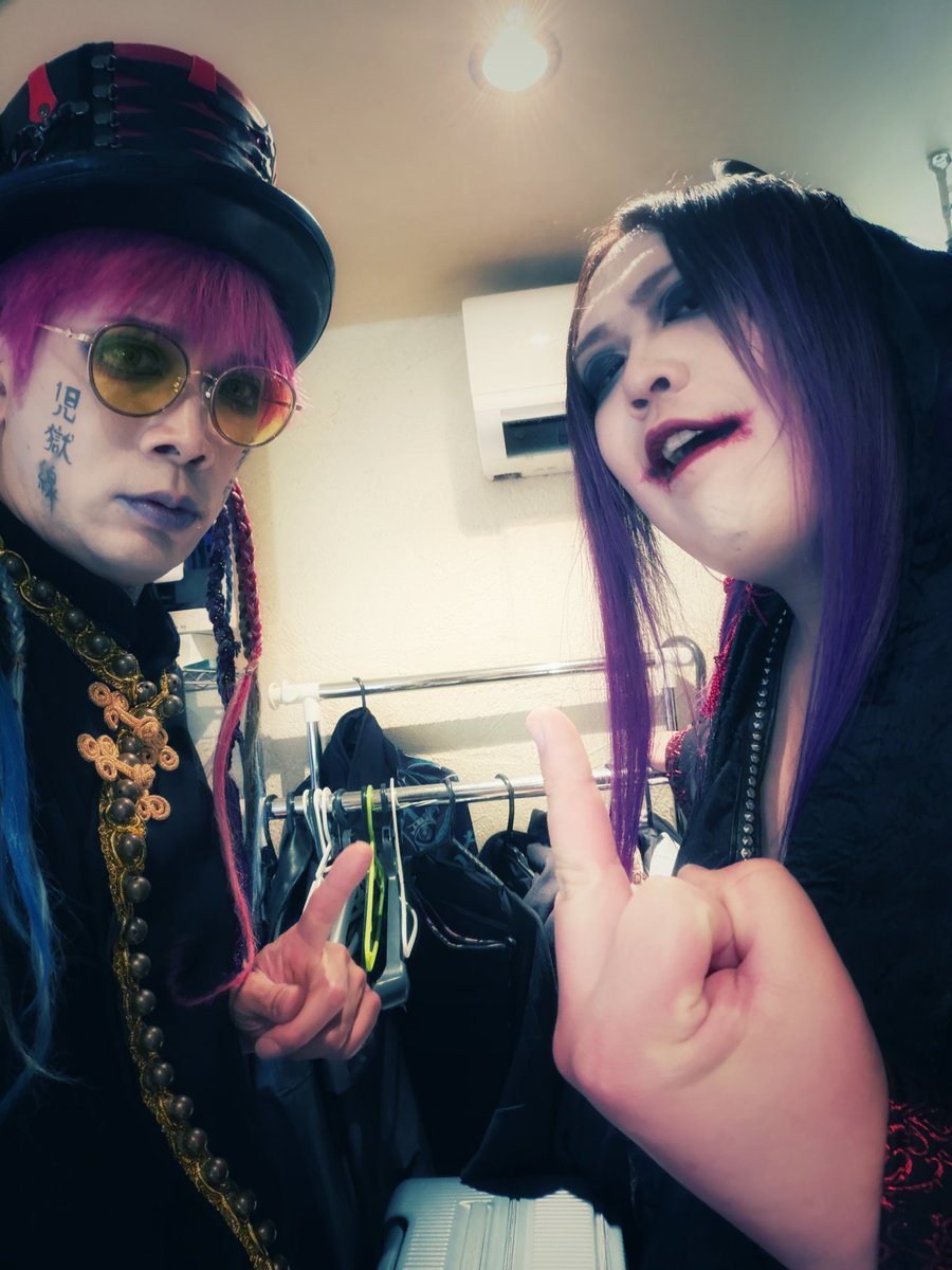 tsukikage_taku tweet picture