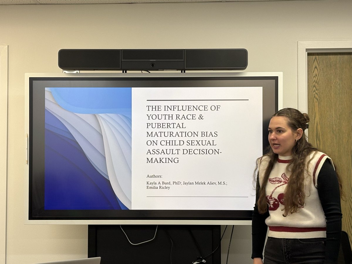 Kaylaaburd's tweet photo. End-of-semester lab presentations - so grateful for this group! https://t.co/PM61GIYEBy
