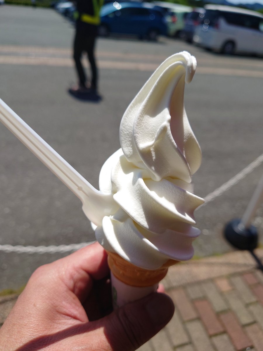 hiroshi9256 tweet media