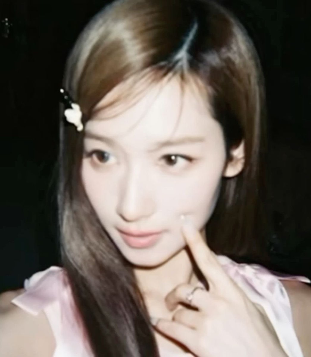 berryxsmall's tweet image. Holii busco mutis/moots otra vez #edtwt #edtw interactúenme porfa 😔 soy buena onda, respondo todo

21 - esp/eng

only trastornaditas, xq esta cuenta es solo eso…

stan pinkphanteress, aespa, yena, twice, ariana grande, jaehyun, addison rae, +ggs 🌷