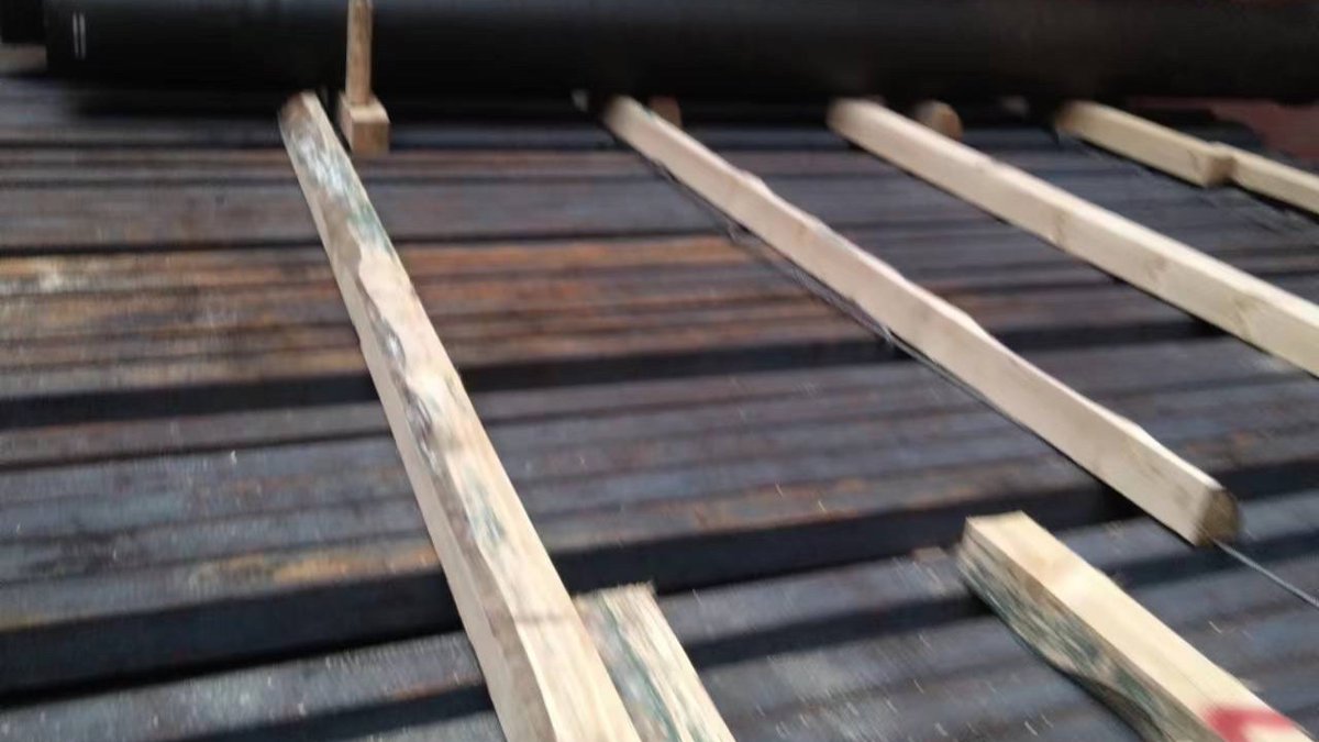 sinuoer_1's tweet image. Every pipe is carefully secured and handled with precision, from our yard to your project site. Our end-to-end logistics ensure safe, reliable delivery of high-quality cast iron pipes worldwide.#PipeLogistics #IndustrialShipping #CargoHandling #CastIronPipe  #PortOperations