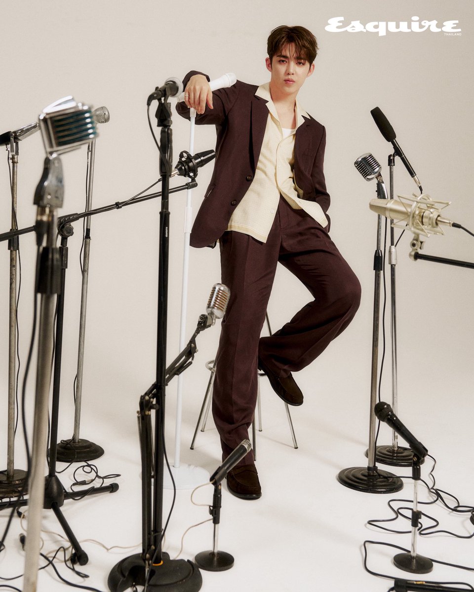 Esquire Thailand tweet media